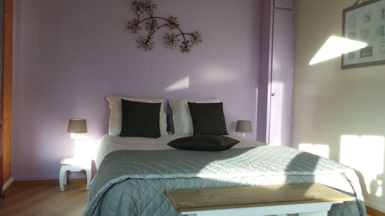 Studios Etape Du Lac Bourbon-Lancy Luaran gambar