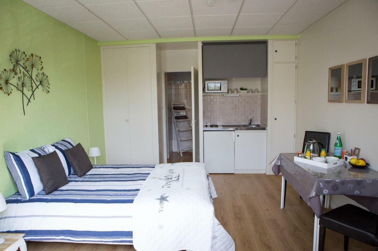 Studios Etape Du Lac Bourbon-Lancy Luaran gambar