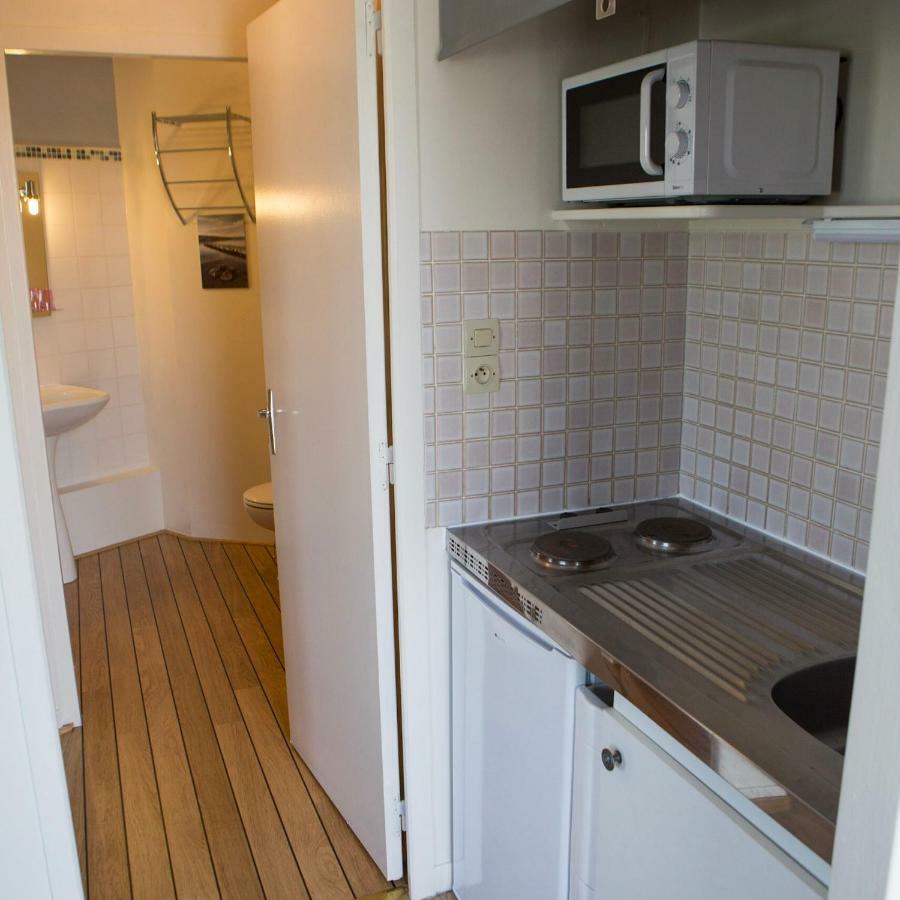 Studios Etape Du Lac Bourbon-Lancy Luaran gambar