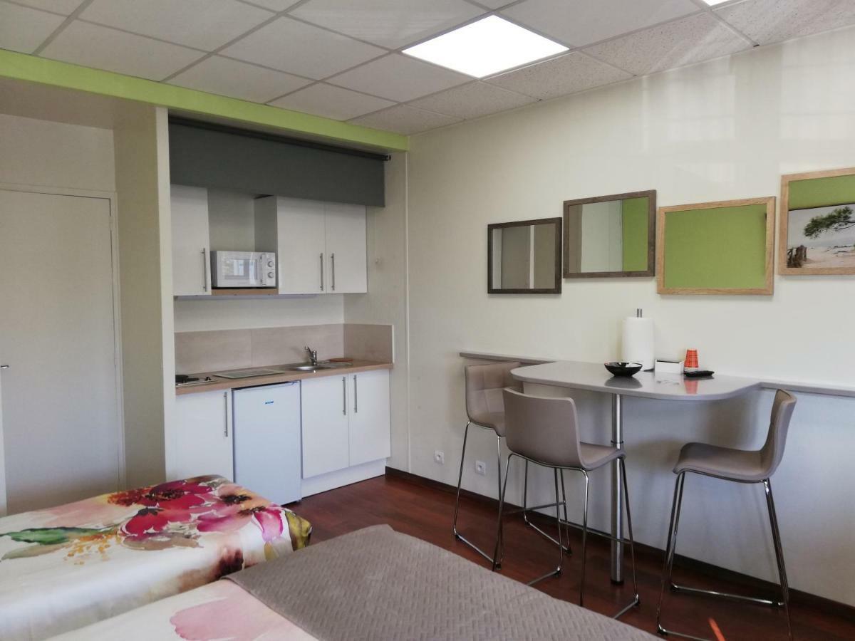 Studios Etape Du Lac Bourbon-Lancy Luaran gambar